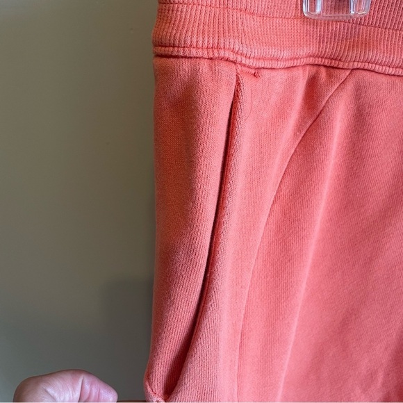 Lululemon Scuba Joggers Pockets Stretch Fabricc Drawstring Waist Size 6 Orange - Picture 3 of 6